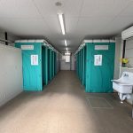 仮設トイレを下水道に接続する方法｜工事費用・申請手続き・課題などを解説